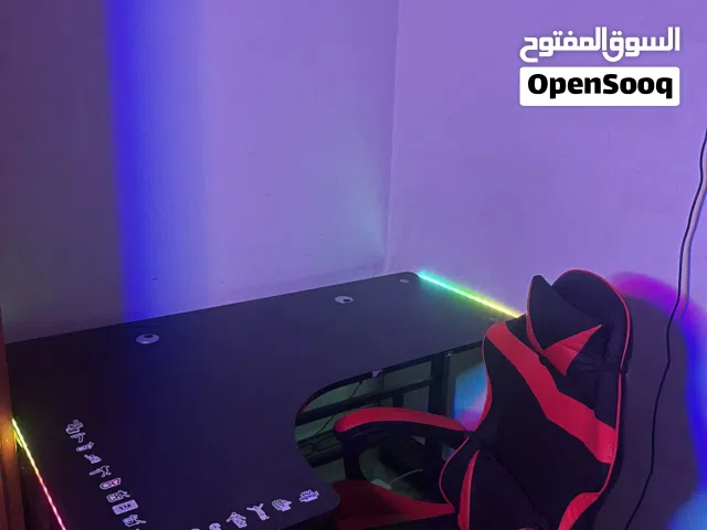 كرسي+ميز كيمنك استخدام قليل وجداً مهتم بيهن الوصف مهم