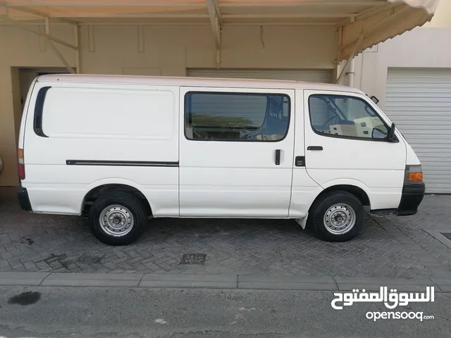 Toyota Hiace 2000 in Northern Governorate