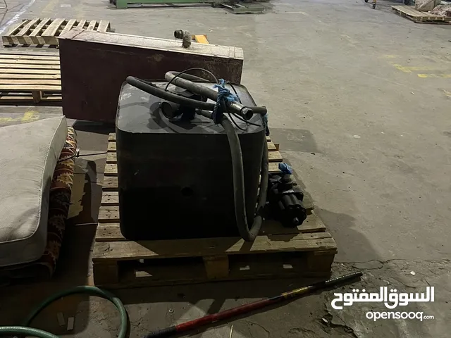 طرمبه قلاب9 مسمار مستعمله للبيع مع تانكي الزيت صناعه تركيه
