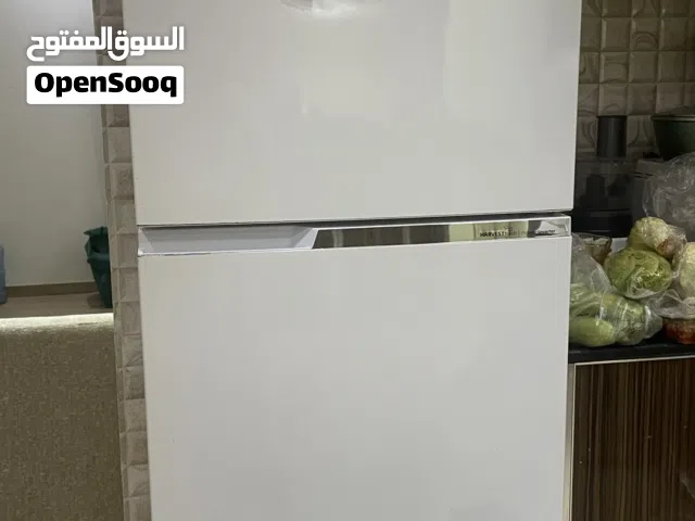 ثلاجة بحالة ممتازة