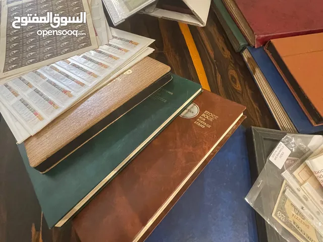 مجموعة مقتنيات مقيمة ثمينة للبيع