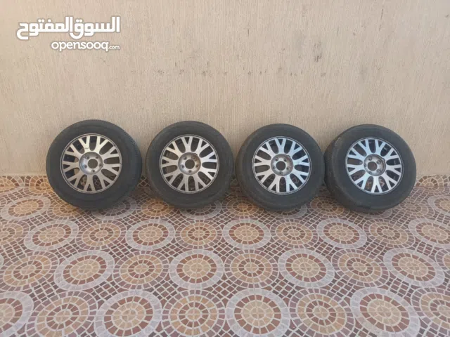 جنوط فورد فوكتوريا 2003 مقاس 16