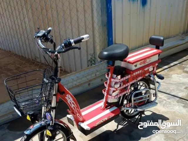 دراجة كهربا بطارية 60/15 استعمال 4 شهور بحال الوكالة