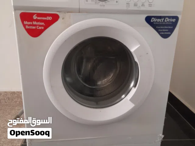 غسالة اتوماتيك ماركة ميديا  8 كيلو بحالة جيدة للبيع لعدم الحاجه