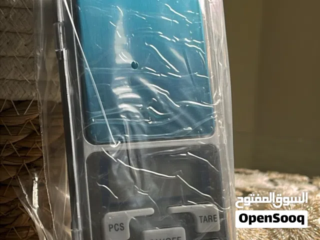 ميزان إلكتروني رقمي عالي الدقة مع غطاء حماية شفاف،يقيس بدقة 200g