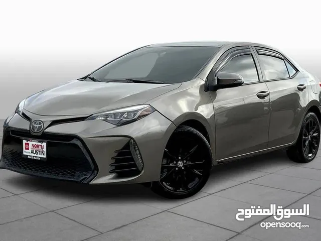 Sedan Toyota in Sharjah