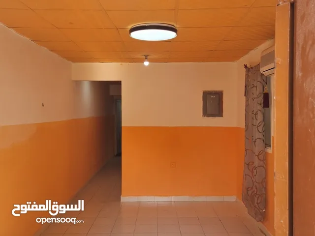 Unfurnished Monthly in Doha Al Duhail