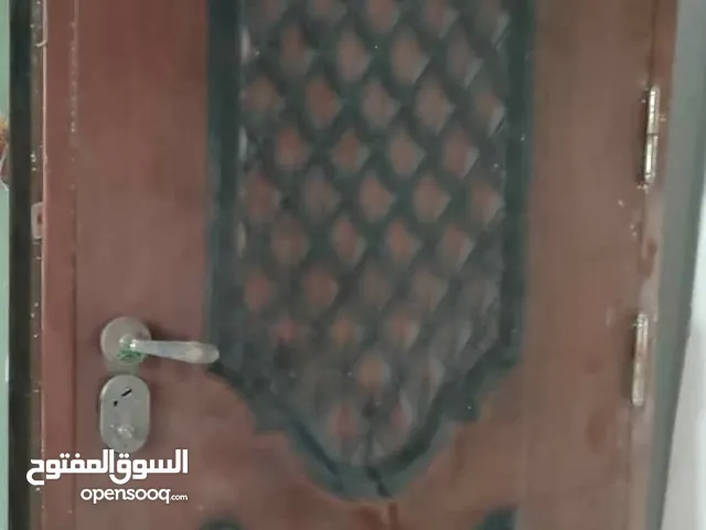 باب حديد مغلون تركي