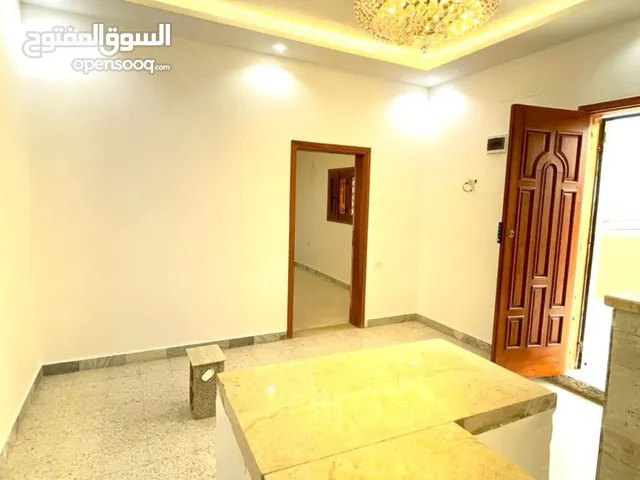 120 m2 Studio Apartments for Rent in Tripoli Janzour