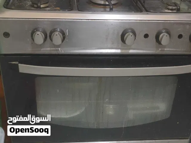 متوفر غاز إيطالي مستعمل نطيف كما في الصور المكان طرابلس