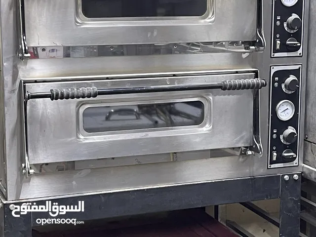 فرن بيتزا مزدوج من نوع Prismafood.