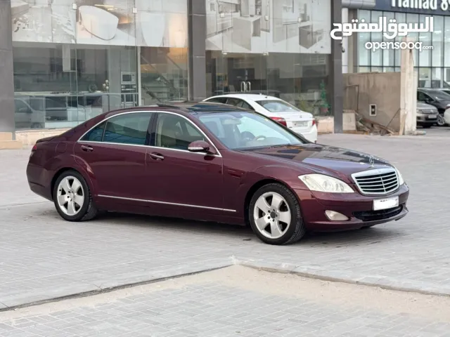 Mercedes Benz S-350 / 2009 (Red)