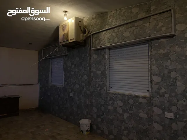 2 Bedrooms Chalet for Rent in Benghazi Sidi Khalifa