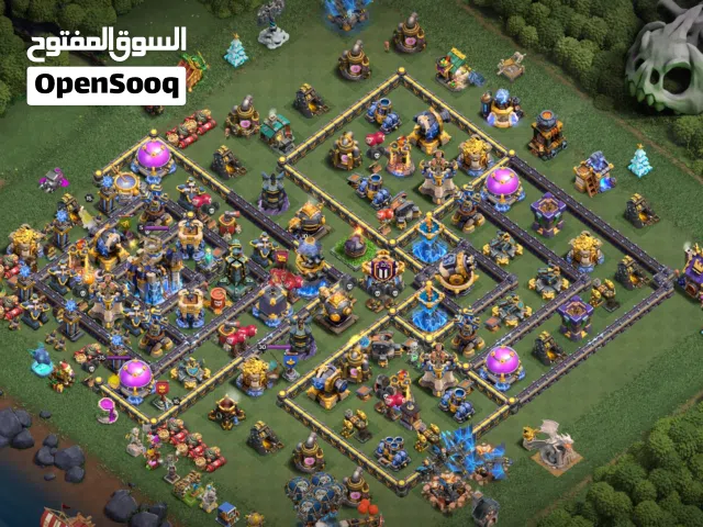 حسابات كلاش اوف كلانس تاون 18 ماكس وشبه ماكس موجوده بصنعاء بسعر معقول مع كلان تاون 22