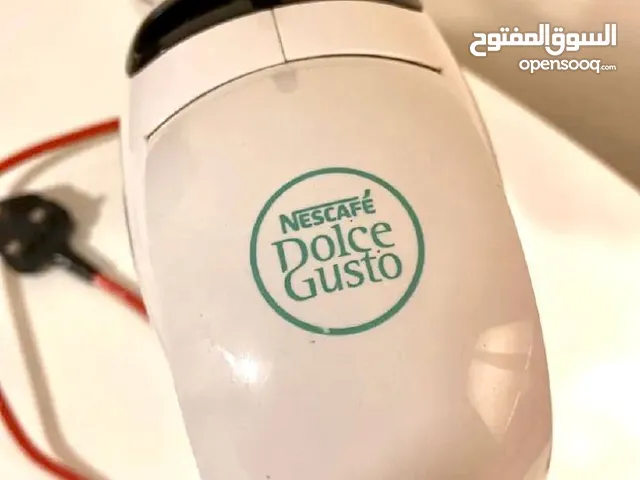 مكينة القهوة الباردة والحارة دولتشي قوستو