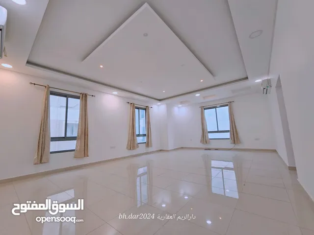 170 m2 3 Bedrooms Apartments for Rent in Muharraq Hidd