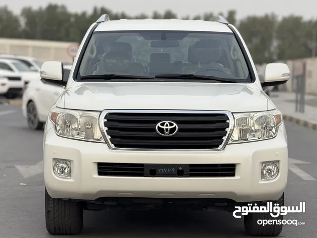 Toyota Land Cruiser, 2014 model, GCC, 6-cylinder engine