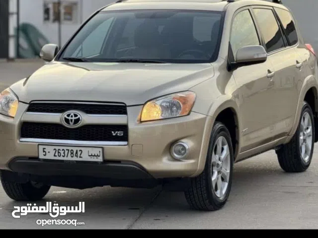 Used Toyota RAV 4 in Qasr Al-Akhiar