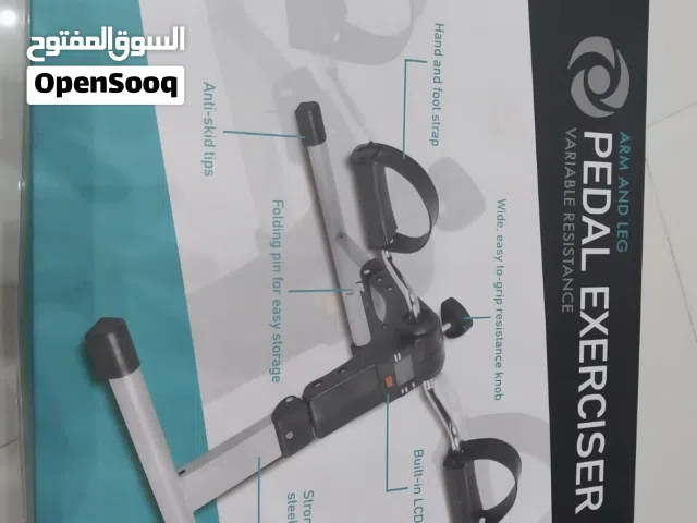 جهاز رياضه مع شاشه سهل الاستخدام