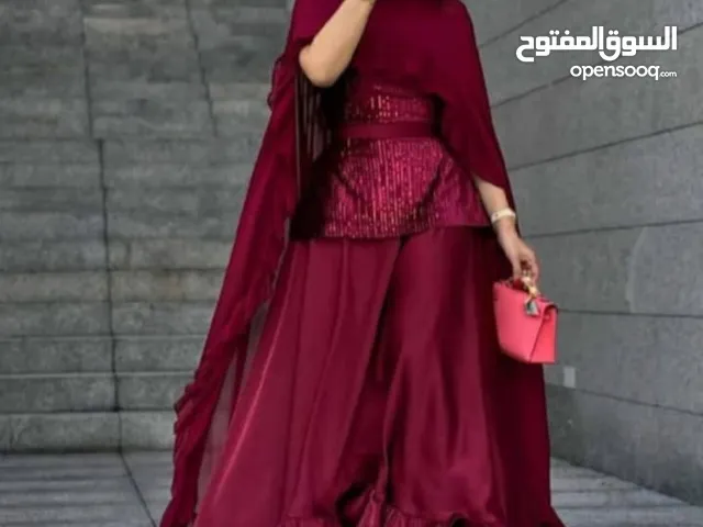 فستان رائع لبيع قابل لتفاوض