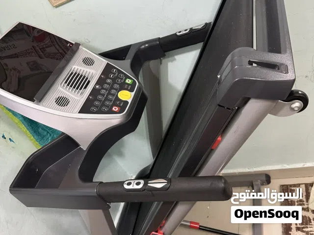 جهاز للمشي بحالة جيده