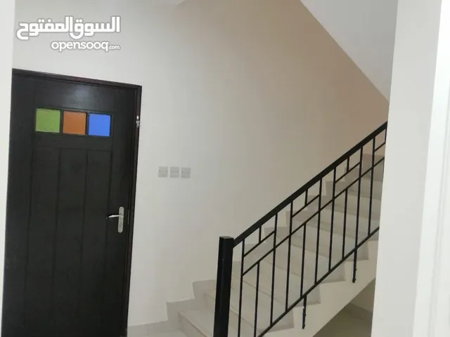 للأيجار منزل في الرفاع الحنينيه ( شامل )