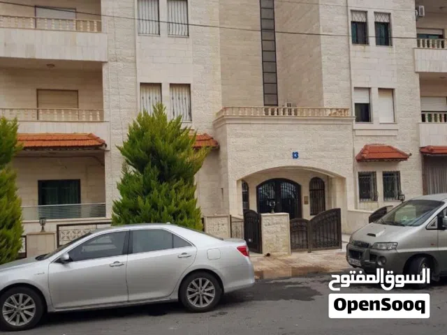 شقة 209 م مربع مع مدخل خاص