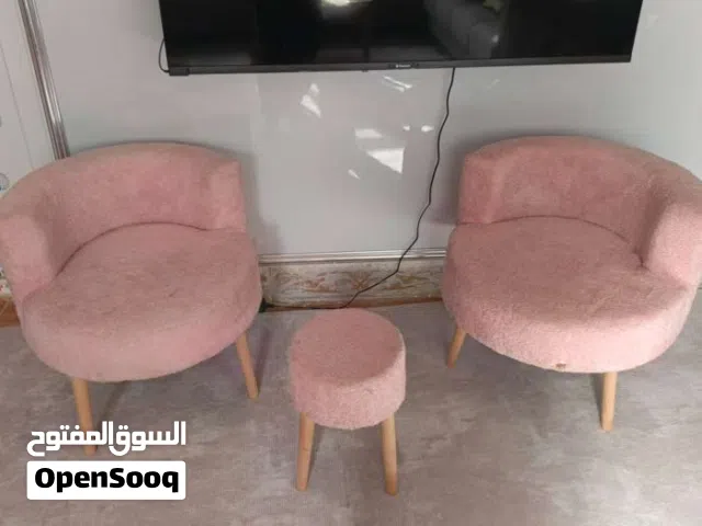قنفات ثنين صغار مع طابورية