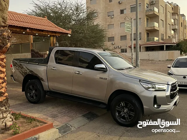 Used Toyota Hilux in Aqaba