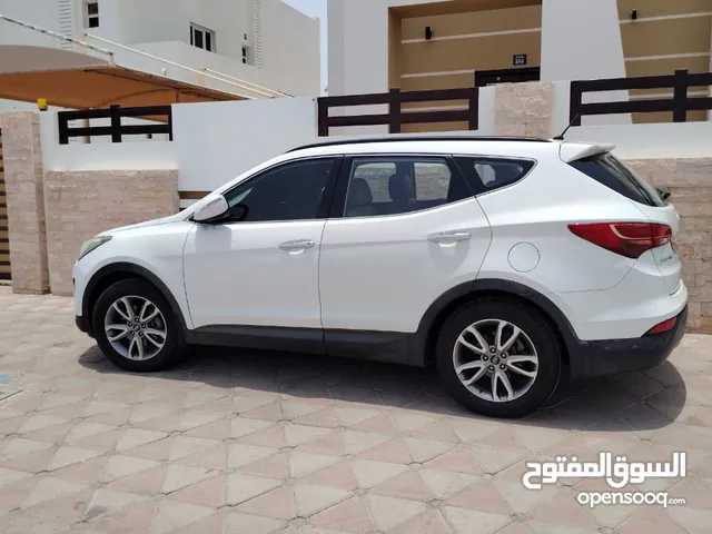 Used Hyundai Santa Fe in Muscat