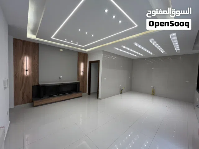 شقة للبيع بتشطيب فندقي في مرج الحمام اسكان عالية