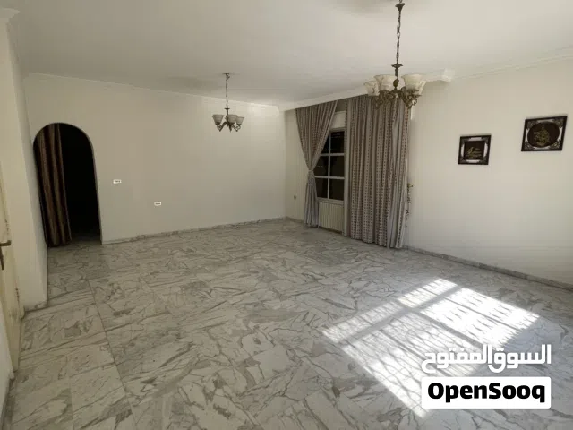 شقة للإيجار
