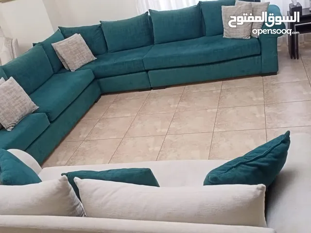 طقم كونر حجم كبير تفصيل يمكن استخدامة لغرفة جلوس أو للصالون