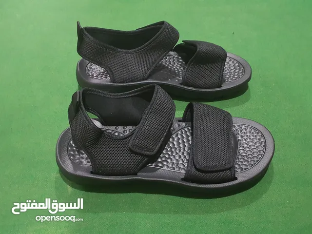 43 Casual Shoes in Mubarak Al-Kabeer