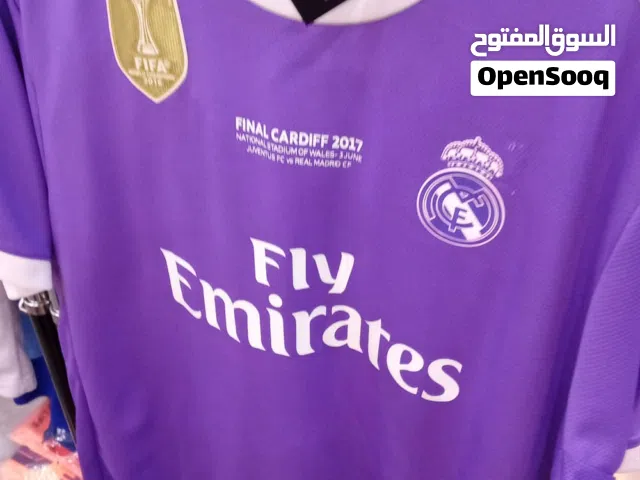 *BEST PRICE* Real Madrid 2017 UCL Final kit
