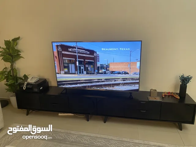 طاولة تلفزيون