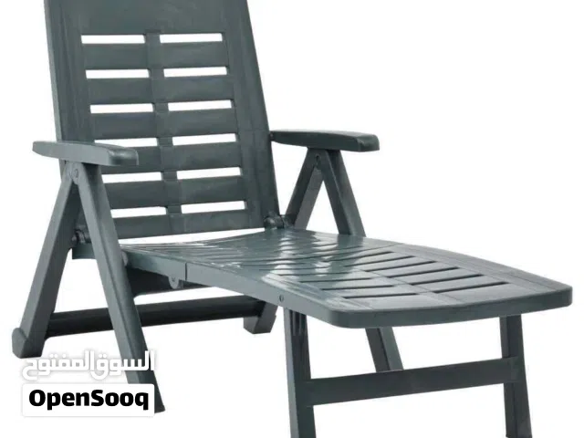 كراسي حوض سباحة