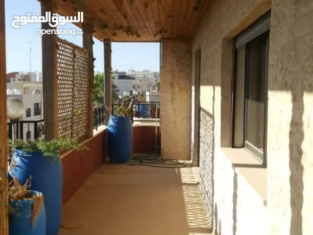 410 m2 3 Bedrooms Apartments for Sale in Amman Um Uthaiena
