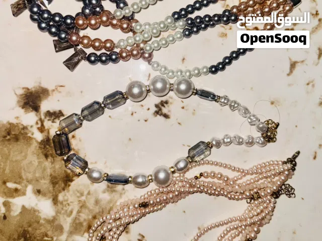 3 luxurious necklaces