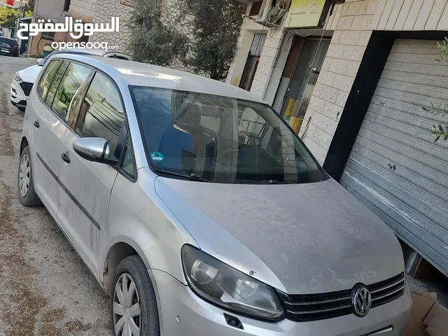 Used Volkswagen Touran in Nablus