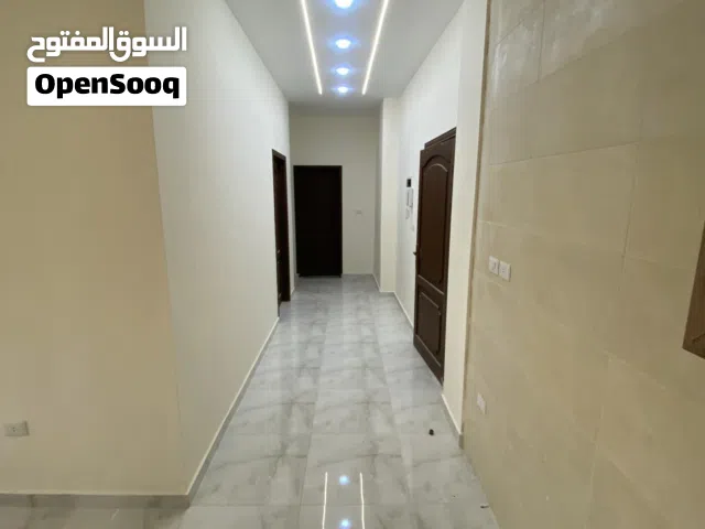 شقتين طابق تسويه للايجار