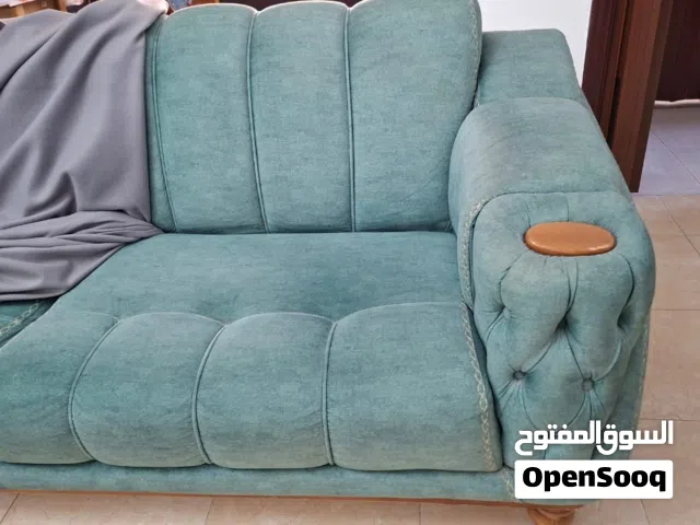 ثلاث كنبايات مستعمله للبيع