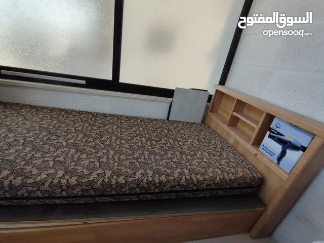 تخت بوكس خشب لاتيه