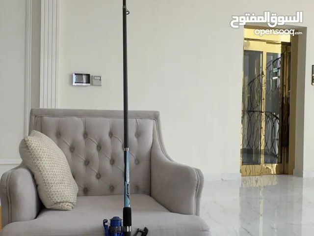 سنارة للبيع الطول 2.70m ملاحضة السنارة استعمال بسيط جداً ونضيفة على 110 وقابل بالقليل