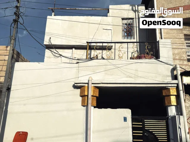105 m2 4 Bedrooms Townhouse for Sale in Basra Qibla