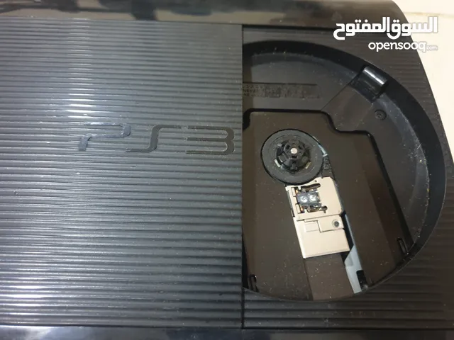 سوني ps3 وارد امريكي 500GB نظيف جداً ما يشكوا من اي خدش +60 لعبة (gta5,blackops,....) سعر قابل تفاوض