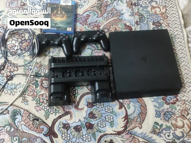 بلي فور سلم للبيع ما مفتوح مع ستاند حامل للبلي وليدات والاقراص ومبرد داخل الستاند مع يدتين