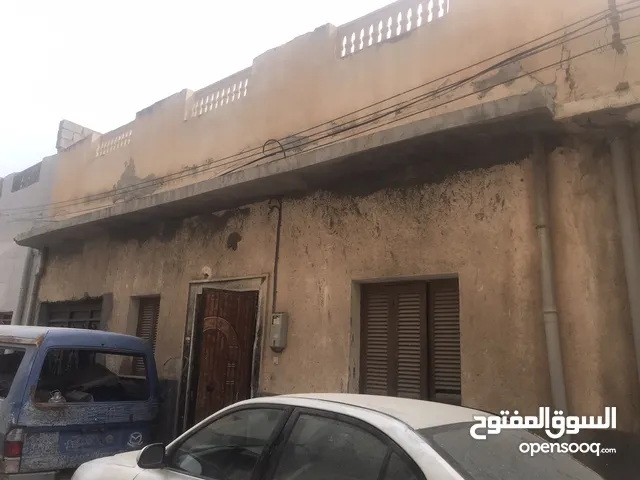 400 m2 Studio Townhouse for Rent in Tripoli Abu Saleem