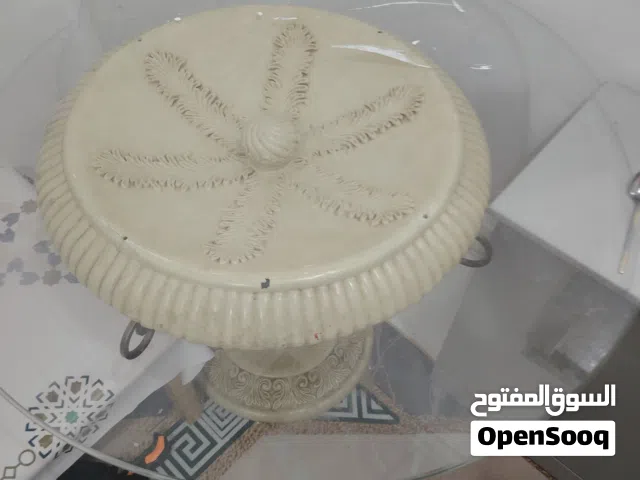 طاولة للبيع