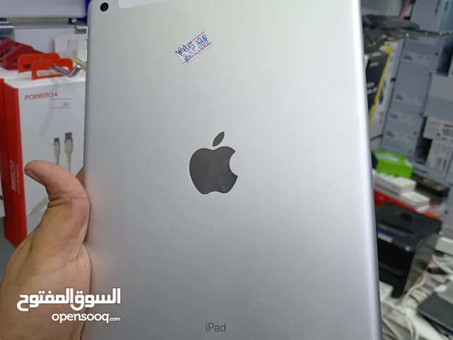 Ipad 5 128 GB sim  ايباد 5 128 جيجا شريحة